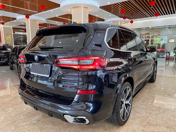 BMW X5 2023