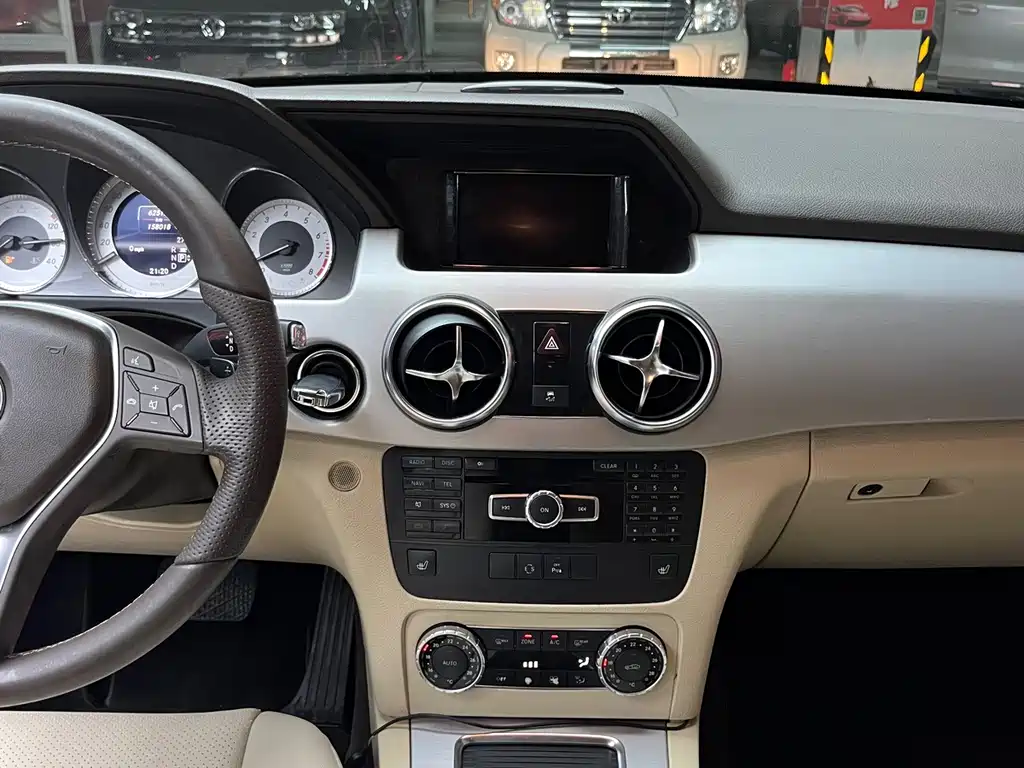 Mercedes-Benz GLK-Class 2013 — фото 24