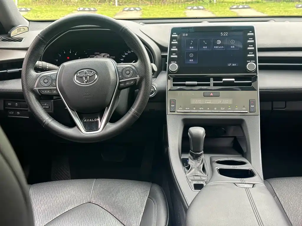 Toyota Avalon 2021