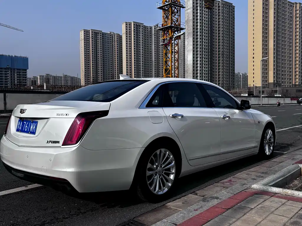 Cadillac CT6 2018 — фото 10