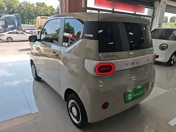 Wuling Hongguang MINIEV 2025