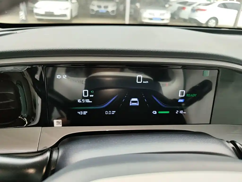 Geely Galaxy Starwish 2026 — фото 12