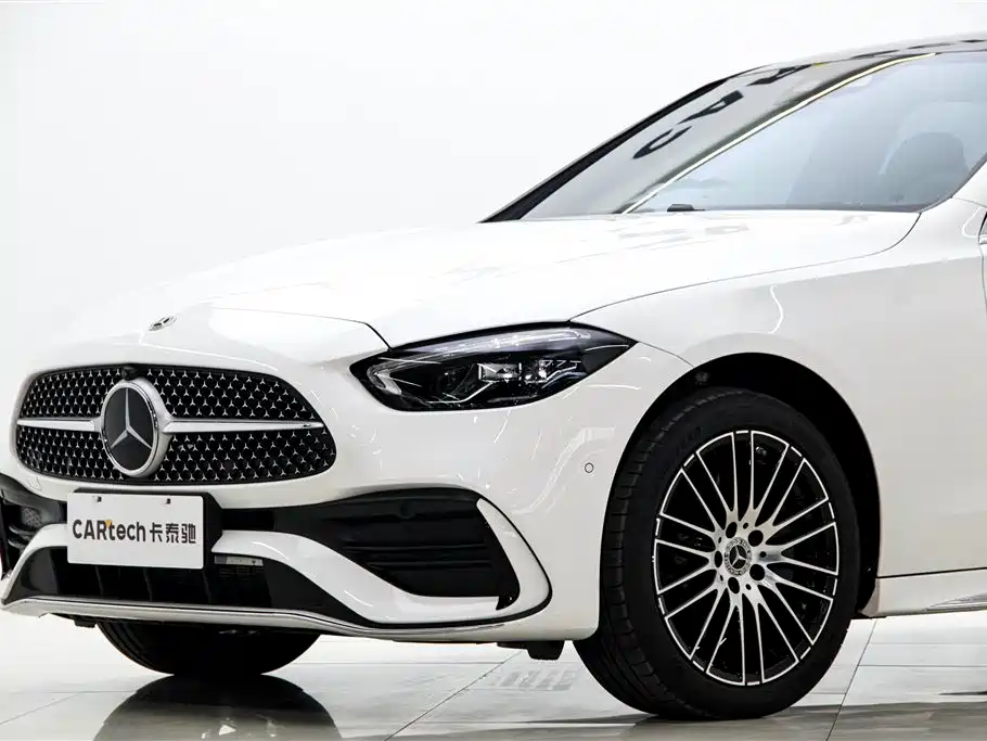 Mercedes-Benz C-Class 2026 — фото 5