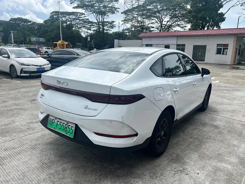 BYD Qin PLUS 2025 — фото 9