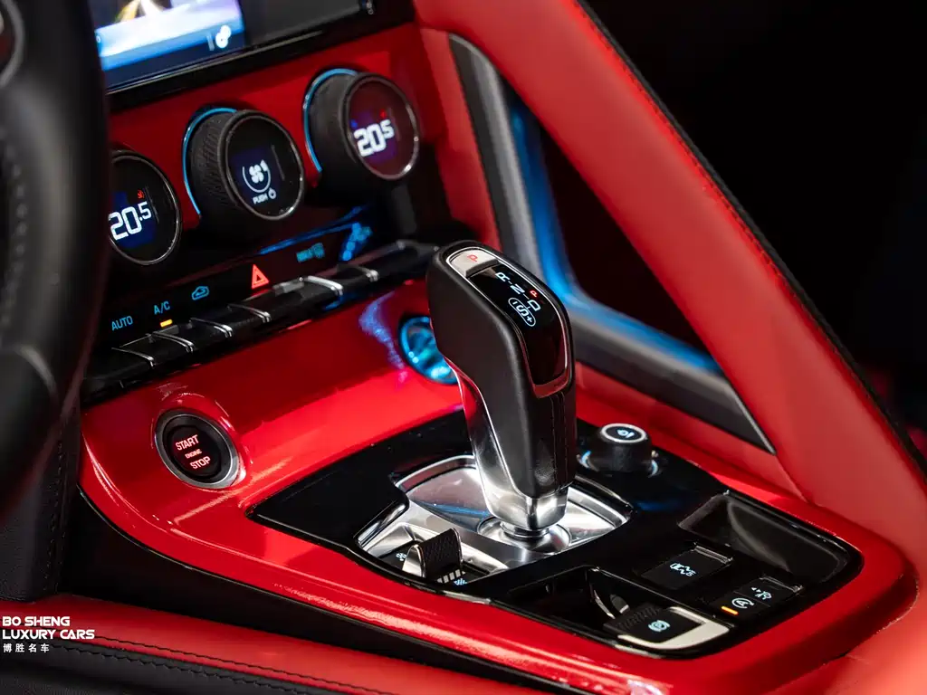 Jaguar F-TYPE 2018 — фото 14