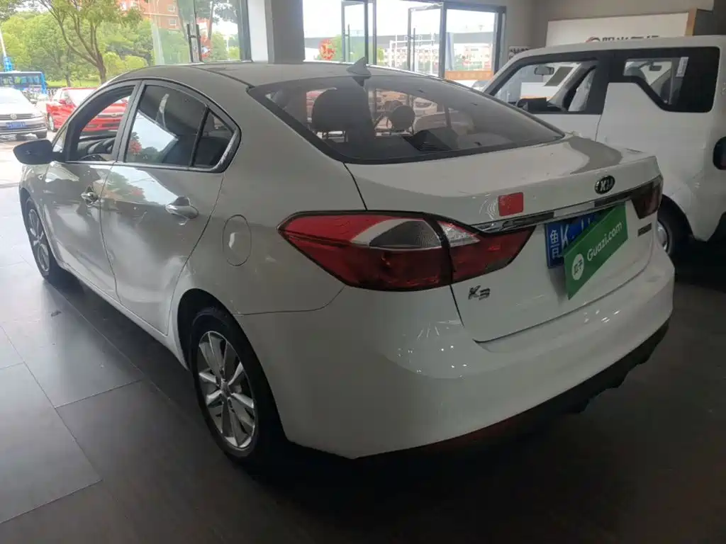 Kia K3 2017
