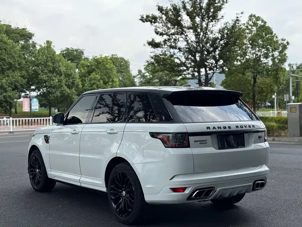 Land Rover Range Rover Sport 2015 — фото 13