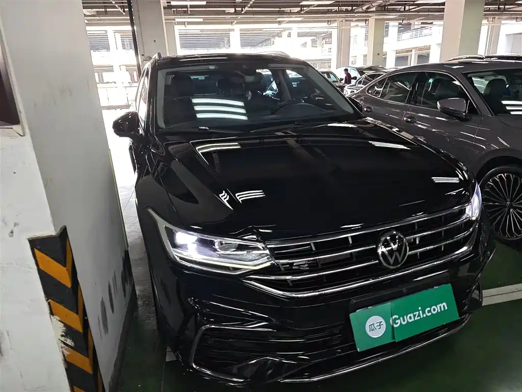 Volkswagen Tiguan L 2022 — фото 22