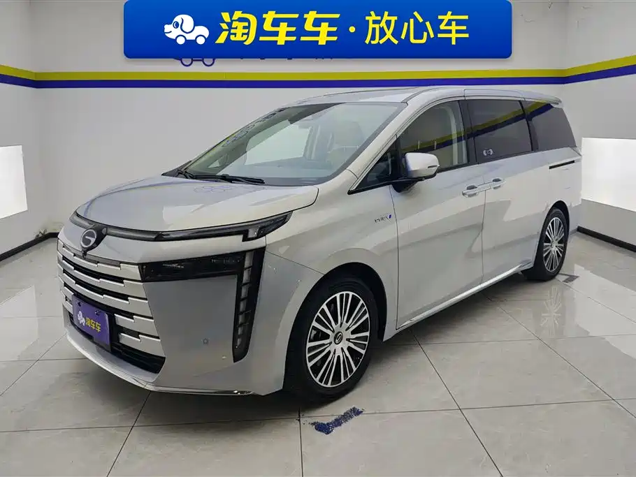 GAC Motor E8 PHEV 2024 — фото 1