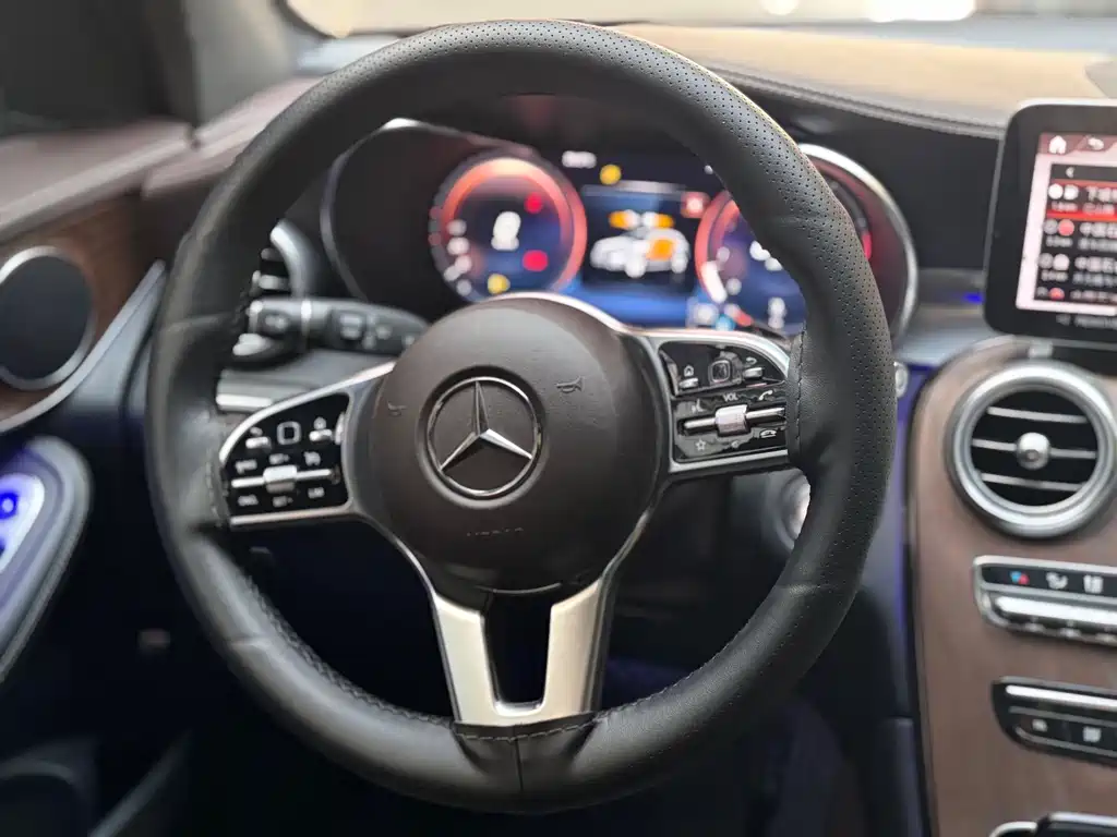 Mercedes-Benz GLC 2022 — фото 10