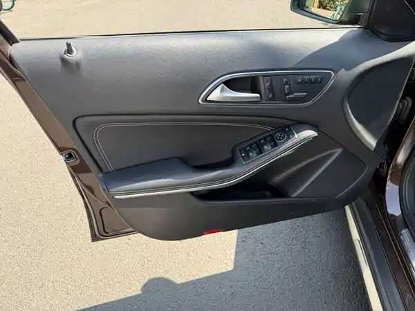 Mercedes-Benz GLA 2017