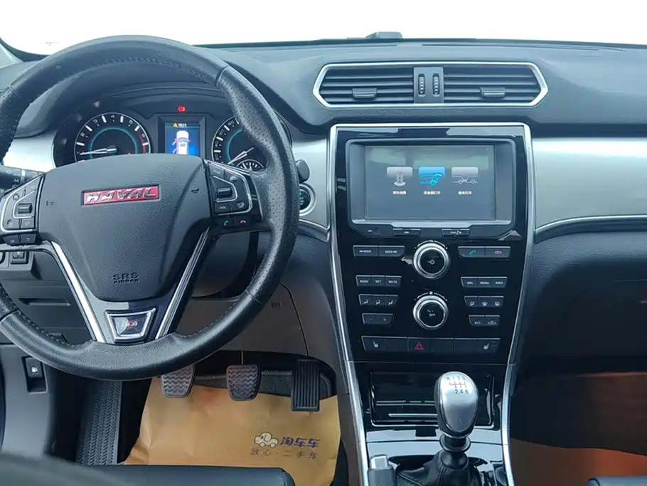 Haval H2 2015 — фото 12