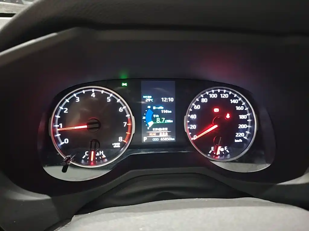 Toyota Wildlander 2021 — фото 12
