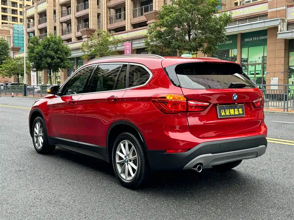 BMW X1 2018 — фото 11