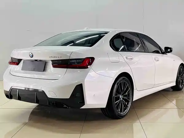 BMW 3 Series 2023