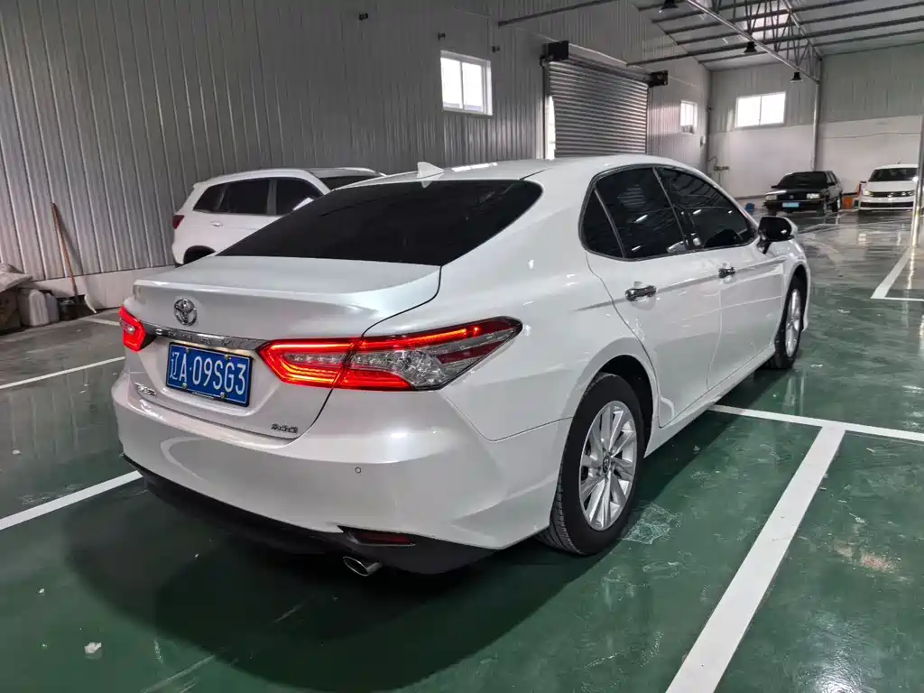 Toyota Camry 2023