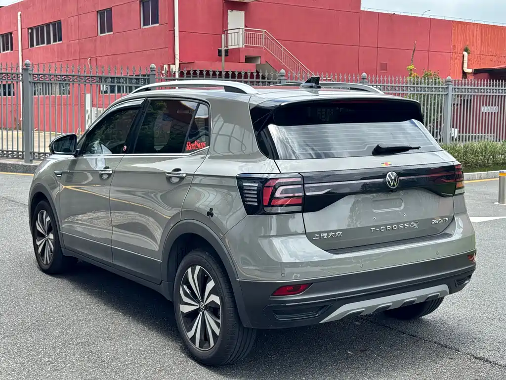 Volkswagen T-Cross 2021