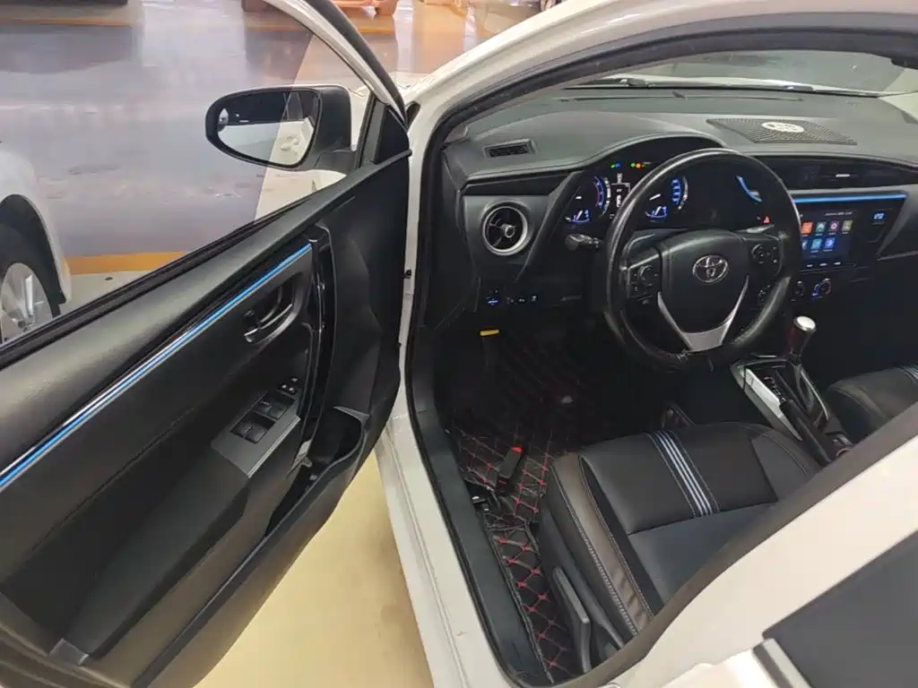 Toyota Levin 2018 — фото 16