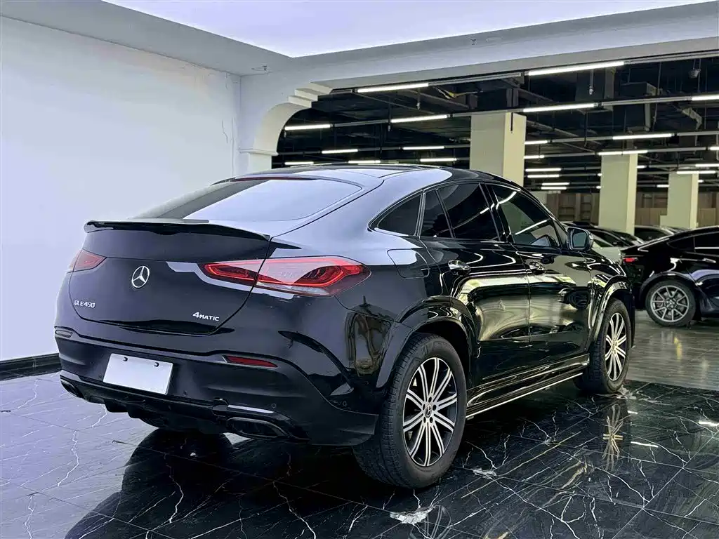 Mercedes-Benz GLE 2021 — фото 20