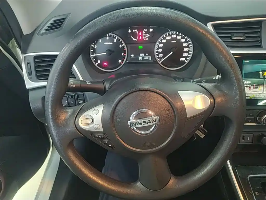 Nissan Sylphy 2020 — фото 11