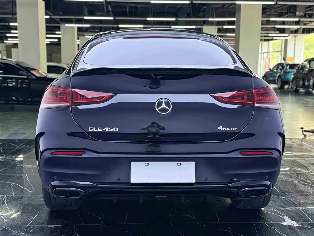 Mercedes-Benz GLE 2021 — фото 19
