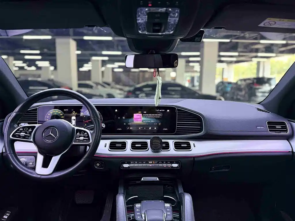 Mercedes-Benz GLE 2021 — фото 13