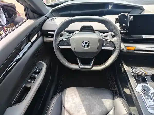Changan UNI-V 2022