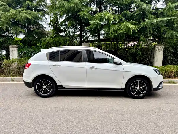 Geely Emgrand 2016