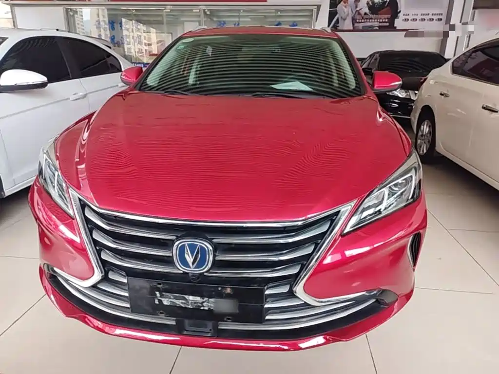 Changan Eado XT 2019 — фото 3