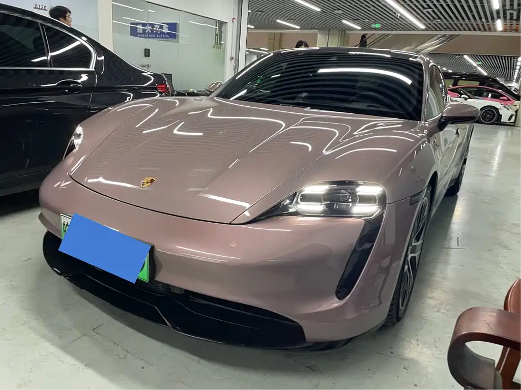 Porsche Taycan 2020