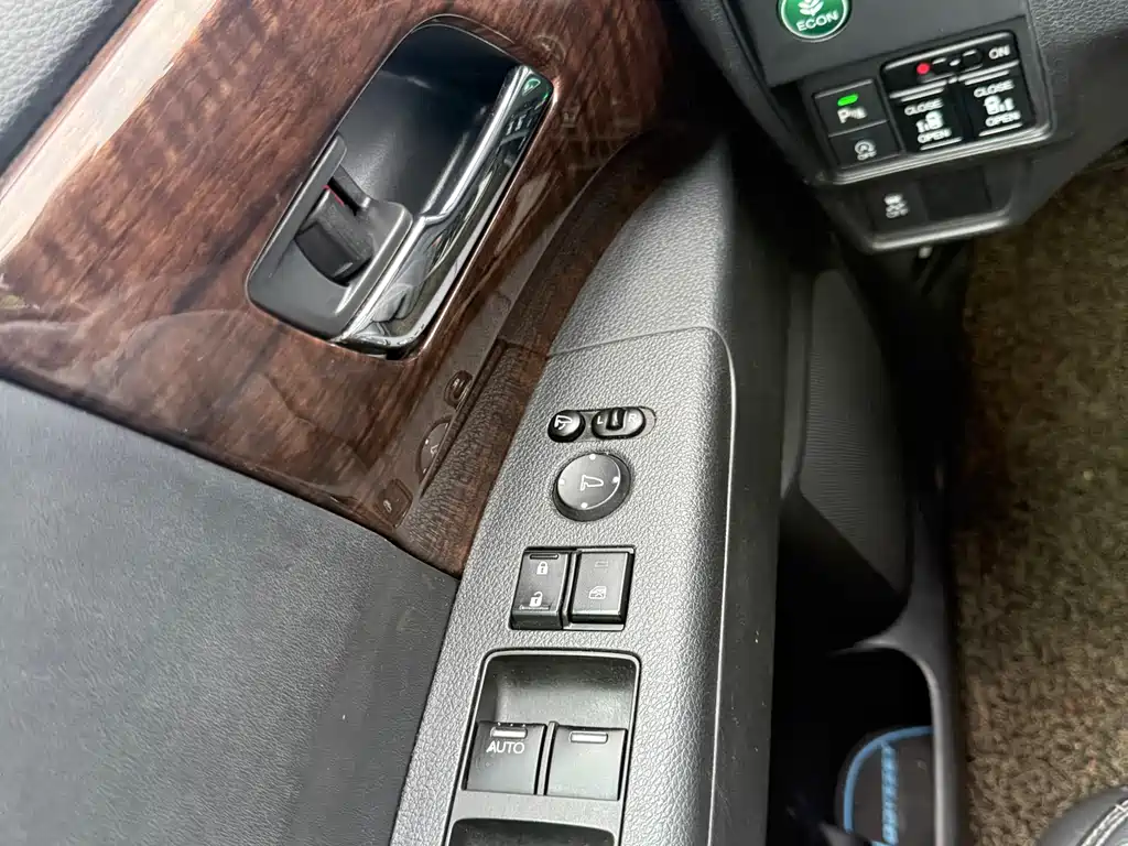 Honda Odyssey 2015 — фото 18