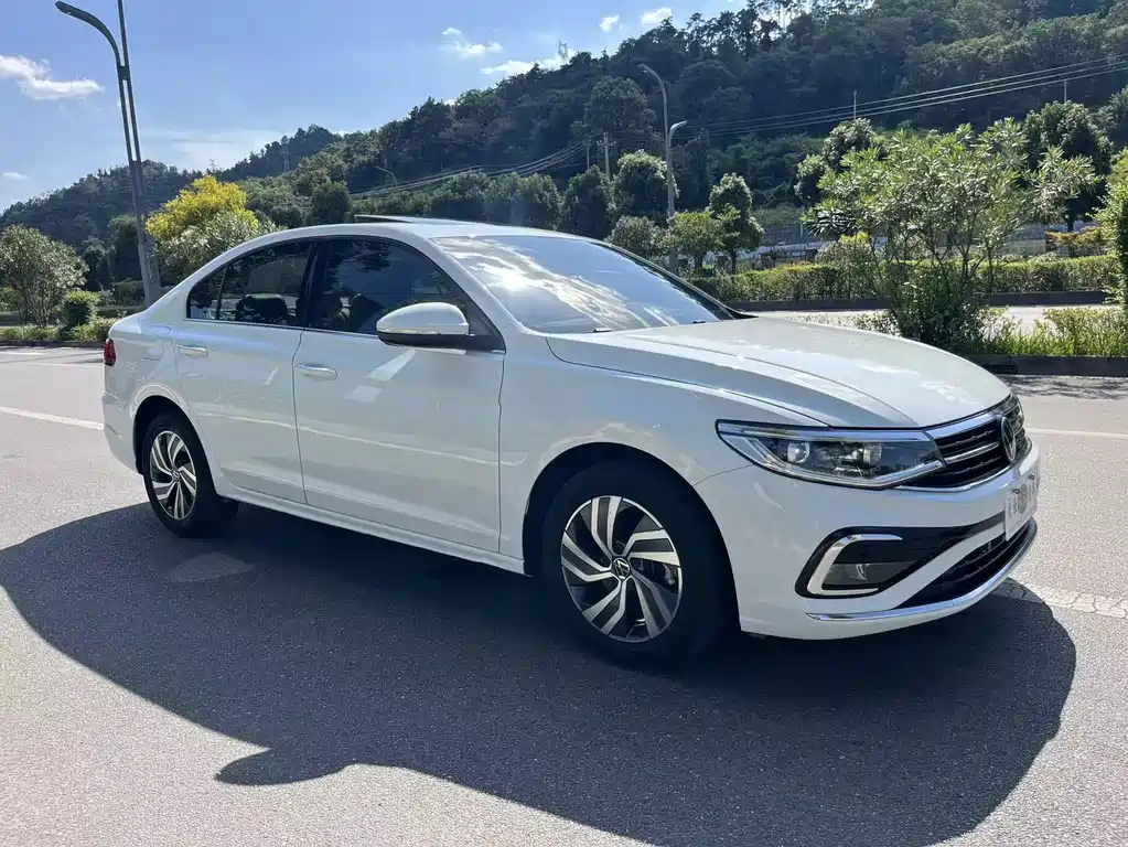 Volkswagen Bora 2024