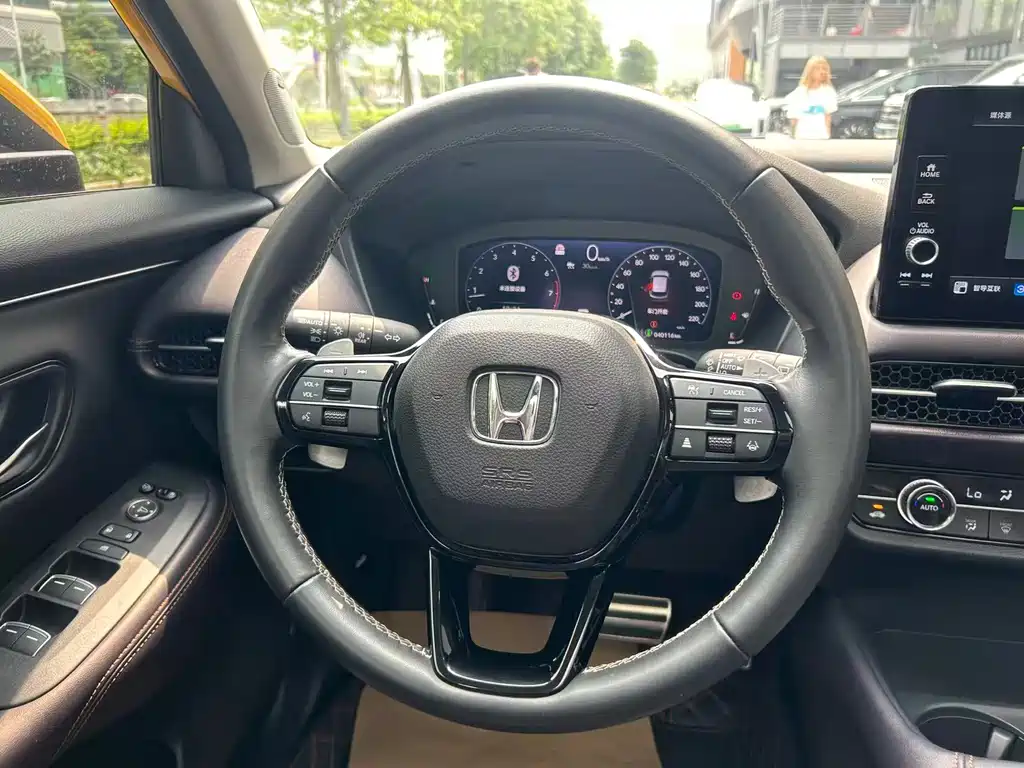 Honda ZR-V 2022 — фото 18