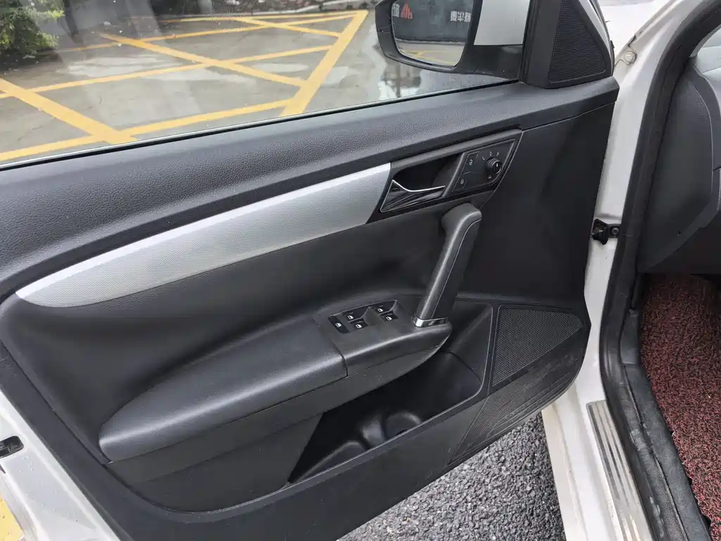 Volkswagen Gran Lavida 2015 — фото 22