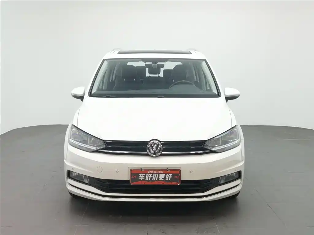 Volkswagen Touran 2019 — фото 3