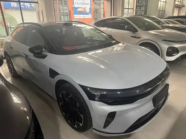 Zeekr 007GT 2025