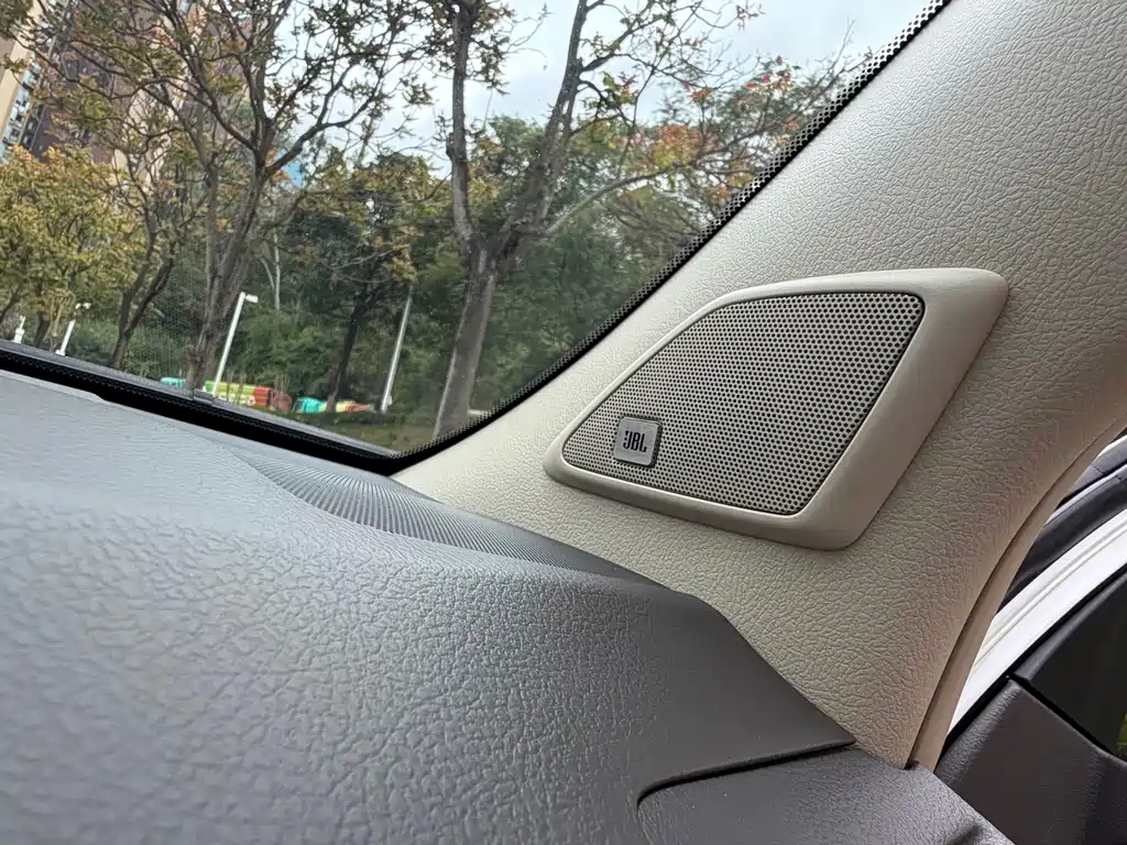 Toyota Prado 2018 — фото 13