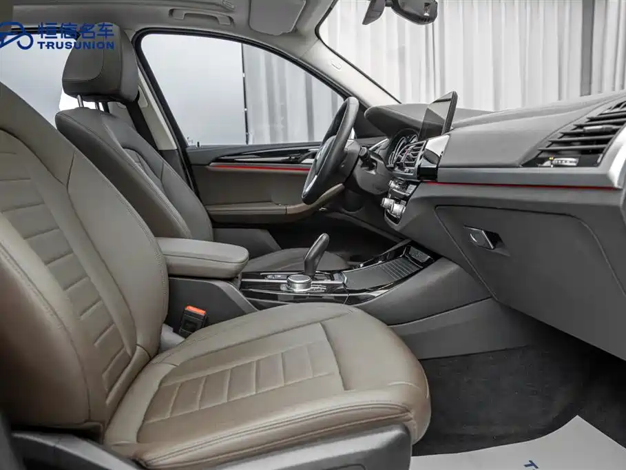 BMW X3 2019 — фото 15