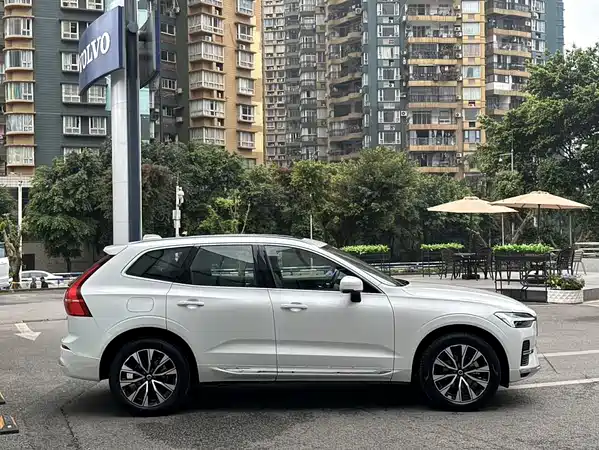Volvo XC60 2023