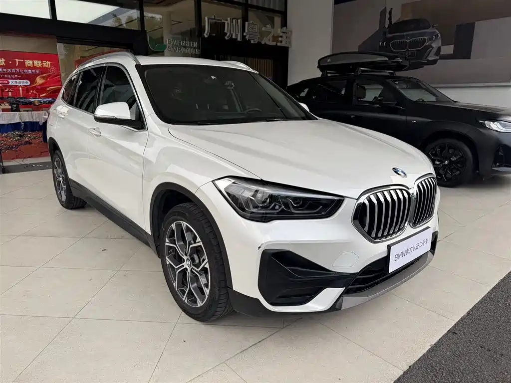 BMW X1 2022 — фото 2