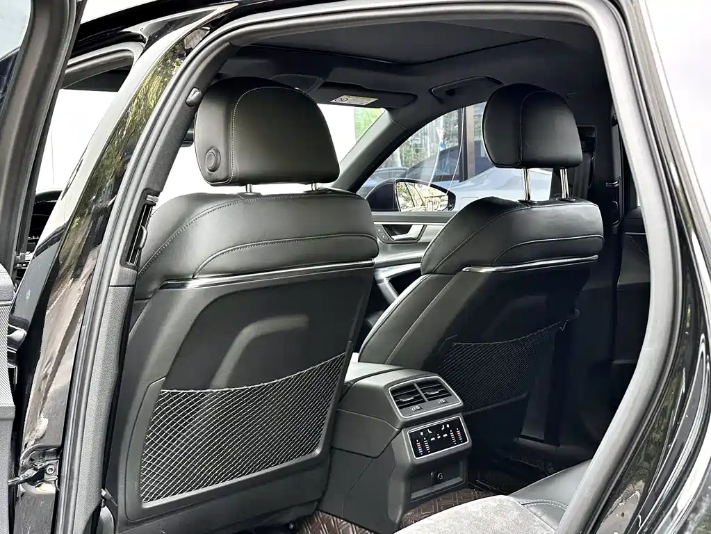 Audi A6L 2020 — фото 23