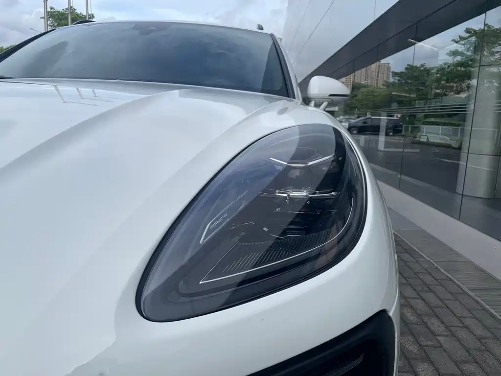Porsche Macan 2023 — фото 11