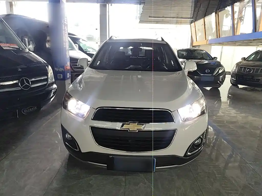 Chevrolet Captiva 2018 — фото 3