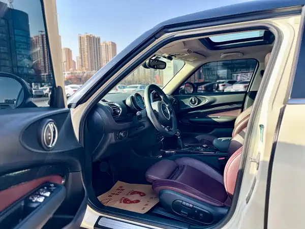 MINI Clubman 2018