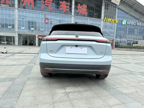 NIO ES6 2024