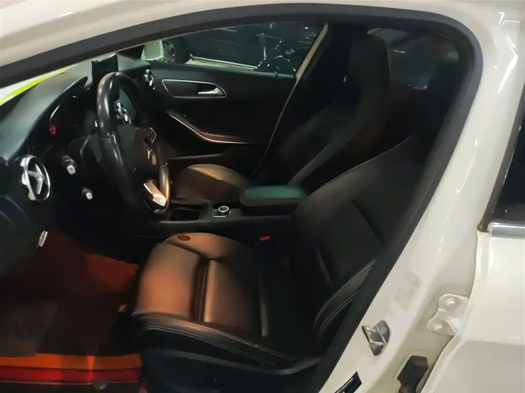 Mercedes-Benz GLA 2019 — фото 15