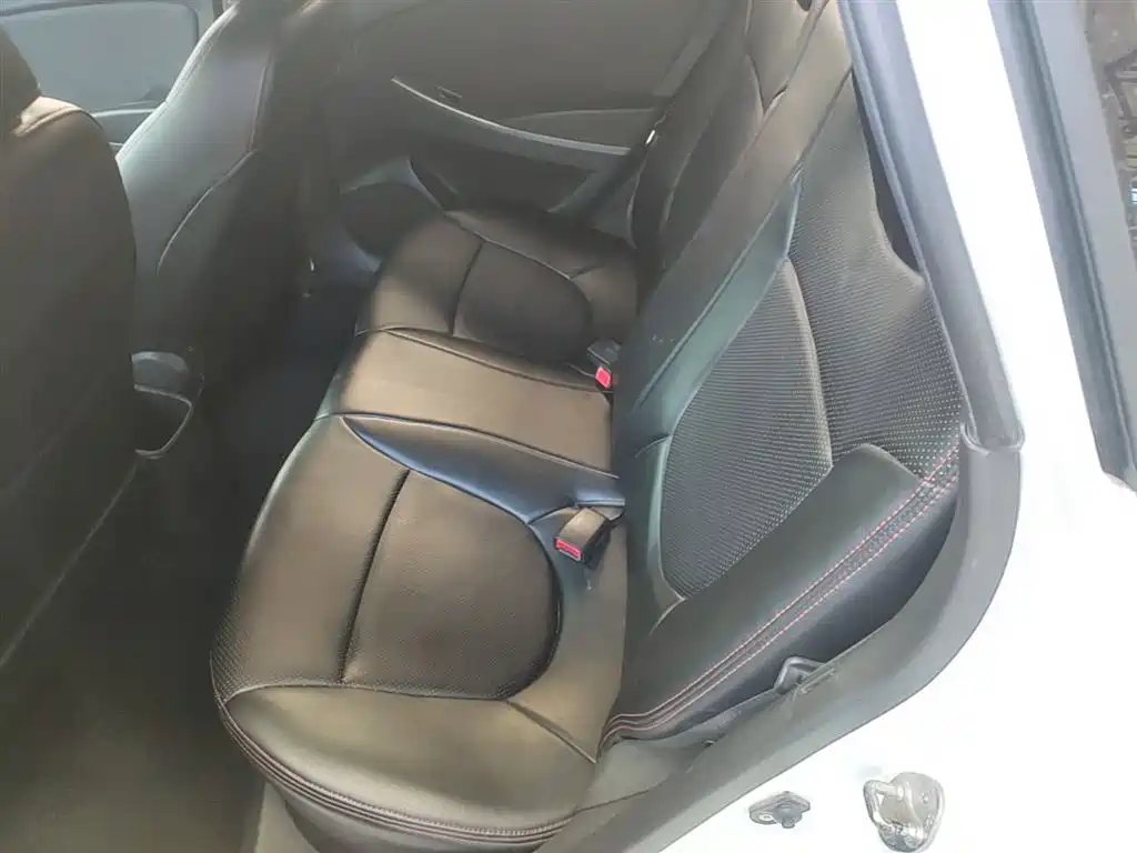 Hyundai Ruiyi 2016 — фото 17
