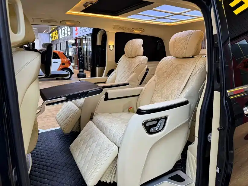 Mercedes-Benz Vito 2019 — фото 14