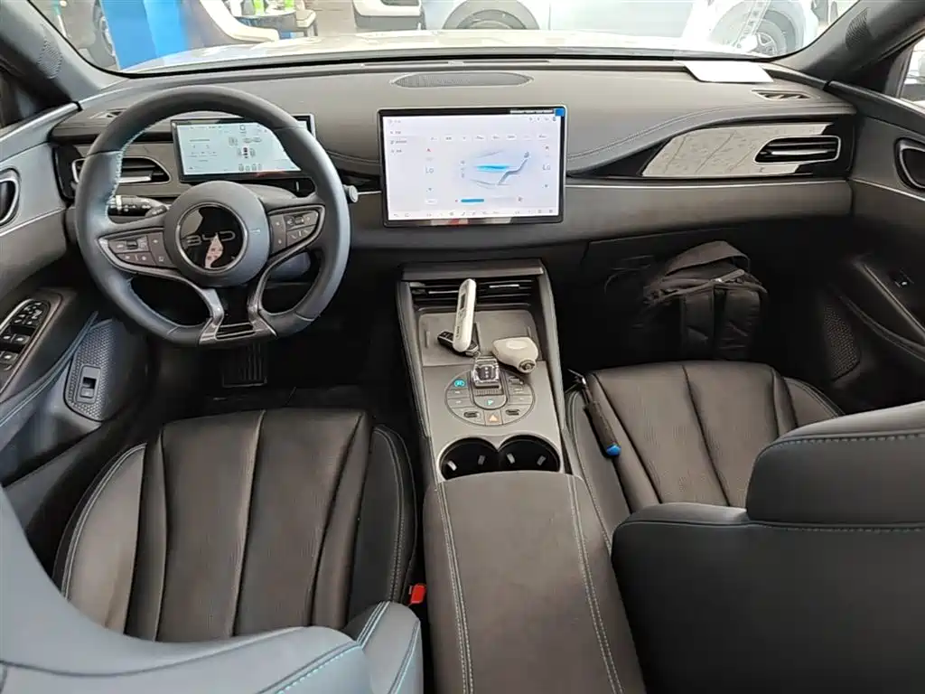 BYD Seal 06 2025 — фото 10