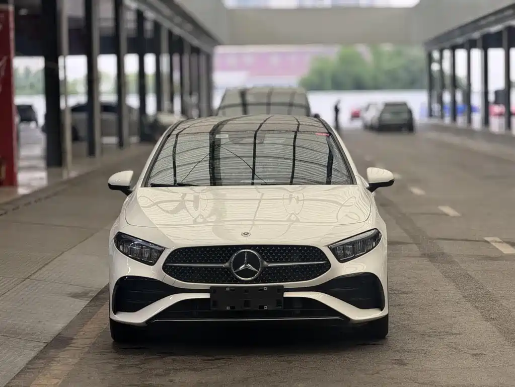 Mercedes-Benz A-Class 2023
